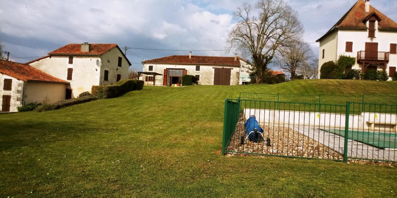 Villa La Tranquillité, Coutancie Nanteuil-Auriac-de-Bourzac Esterno foto